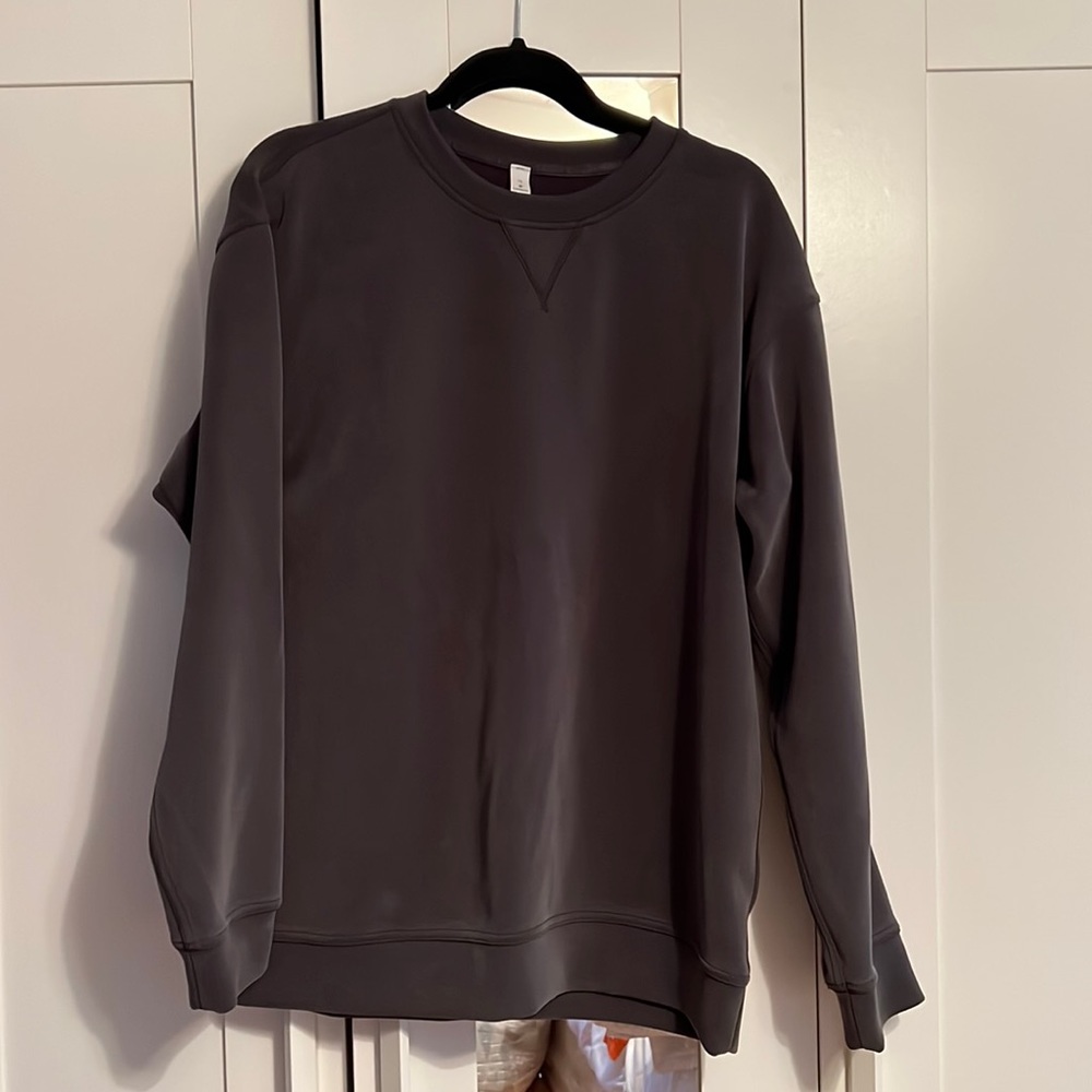 Lululemon crew next MICRO soft size 10